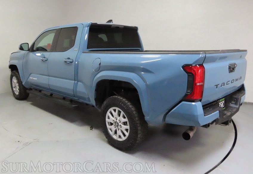 2026 Toyota Tacoma SR5 - Image 9