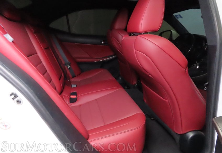 2016 Lexus IS 200t - Image 41