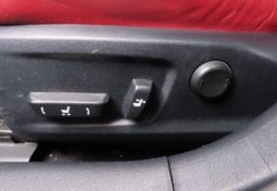 2016 Lexus IS 200t - Image 53