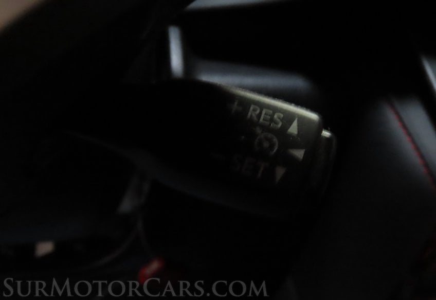 2016 Lexus IS 200t - Image 30