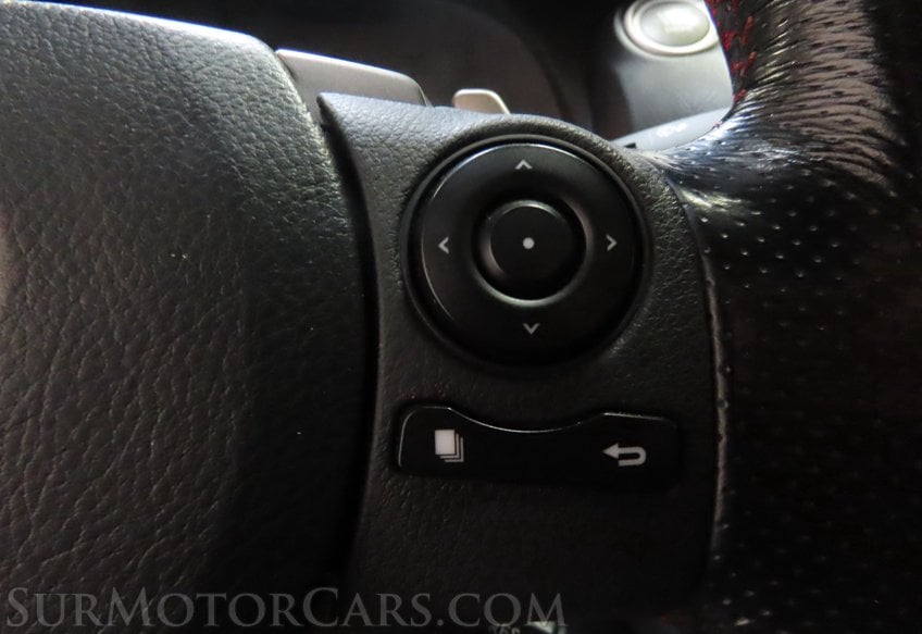 2016 Lexus IS 200t - Image 28