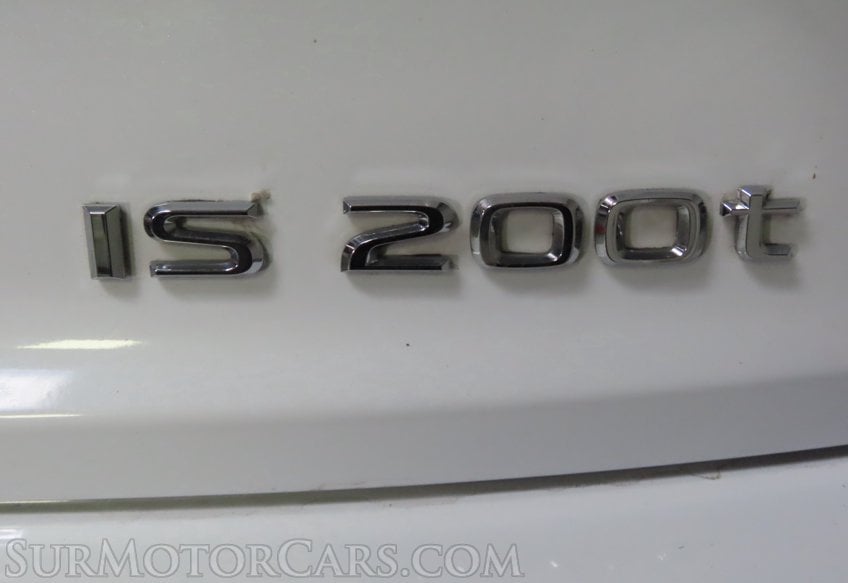 2016 Lexus IS 200t - Image 45