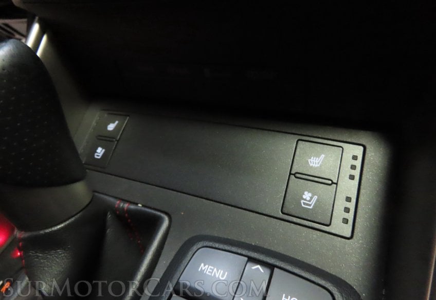 2016 Lexus IS 200t - Image 20