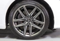 2016 Lexus IS 200t - Image 35