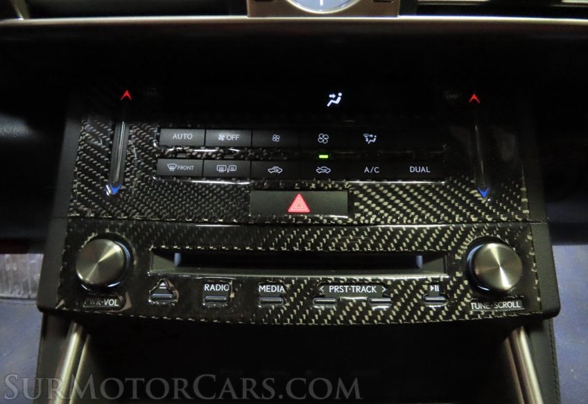 2016 Lexus IS 200t - Image 21