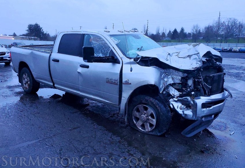 2013 Ram 3500 - Image 2