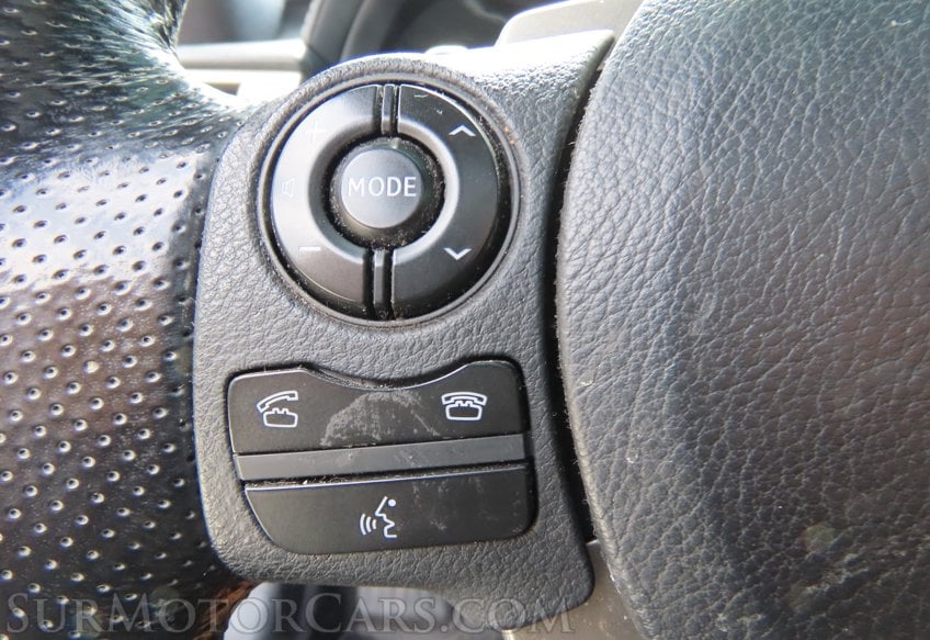 2016 Lexus IS 200t - Image 27