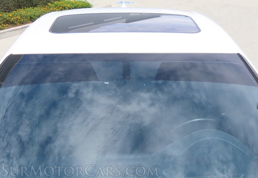 2016 Lexus IS 200t - Image 44