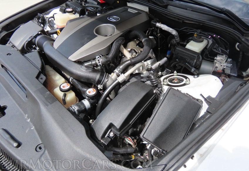 2016 Lexus IS 200t - Image 47