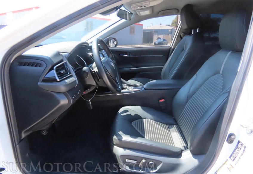 2019 Toyota Camry SE - Image 20