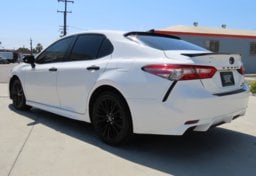 2019 Toyota Camry SE - Image 9