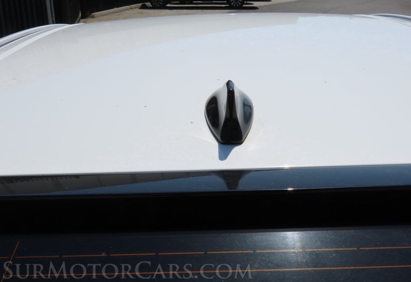 2019 Toyota Camry SE - Image 15