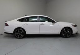 2025 Honda Accord Hybrid Sport - Image 5