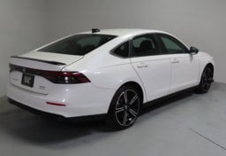 2025 Honda Accord Hybrid Sport - Image 7