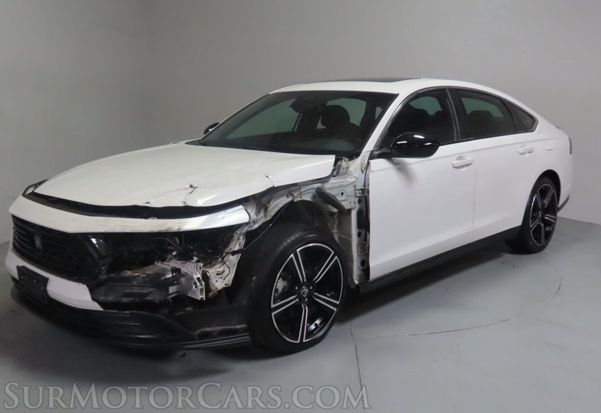 2025 Honda Accord Hybrid Sport - Image 2