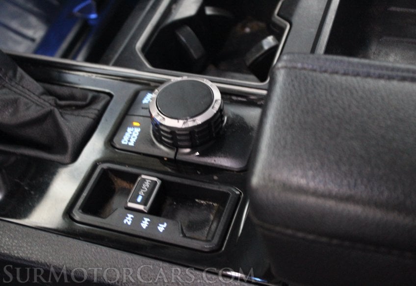 2024 Toyota Tundra 4x4 SR5 - Image 44