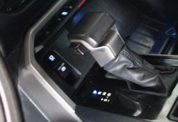 2024 Toyota Tundra 4x4 SR5 - Image 45