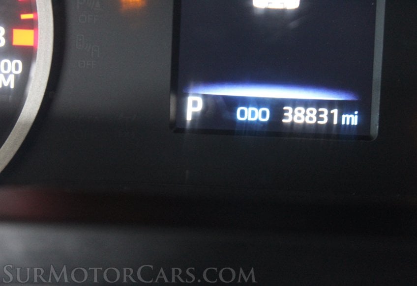 2024 Toyota Tundra 4x4 SR5 - Image 39