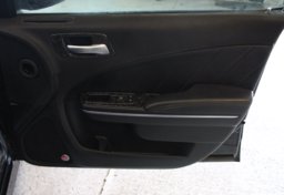 2017 Dodge Charger Scat Pack - Image 36