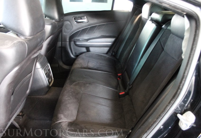 2017 Dodge Charger Scat Pack - Image 34