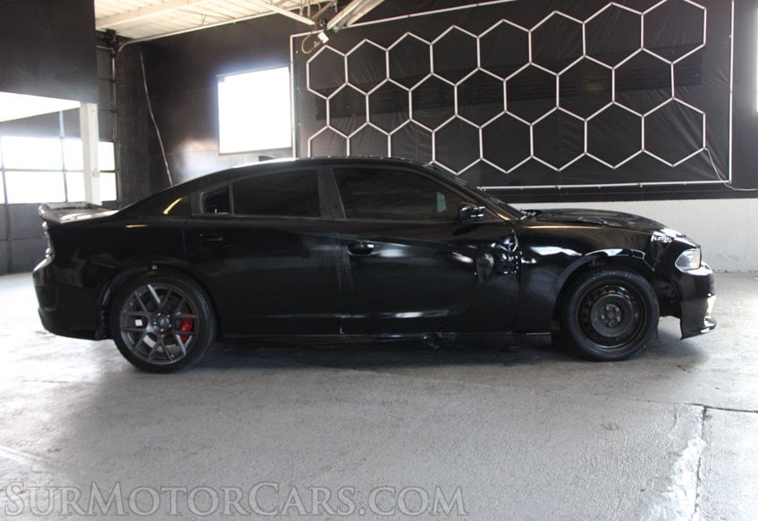 2017 Dodge Charger Scat Pack - Image 6