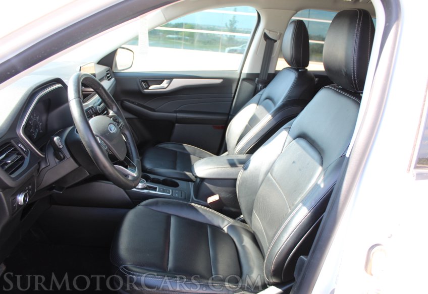 2022 Ford Escape SEL - Image 28