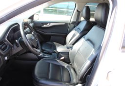 2022 Ford Escape SEL - Image 28