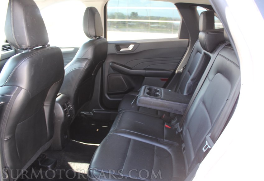 2022 Ford Escape SEL - Image 31