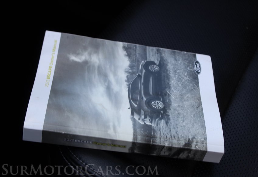 2022 Ford Escape SEL - Image 56