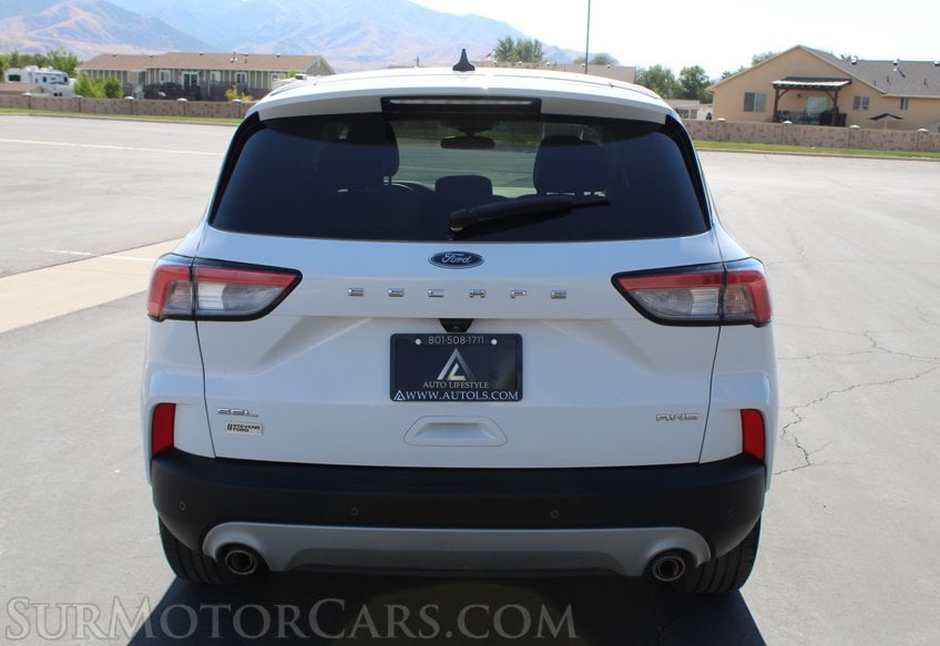 2022 Ford Escape SEL - Image 11