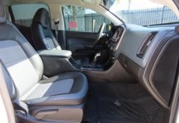 2022 Chevrolet Colorado Z71 - Image 47