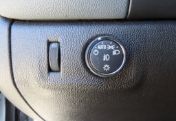 2022 Chevrolet Colorado Z71 - Image 24