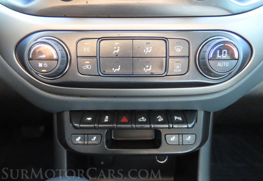 2022 Chevrolet Colorado Z71 - Image 17