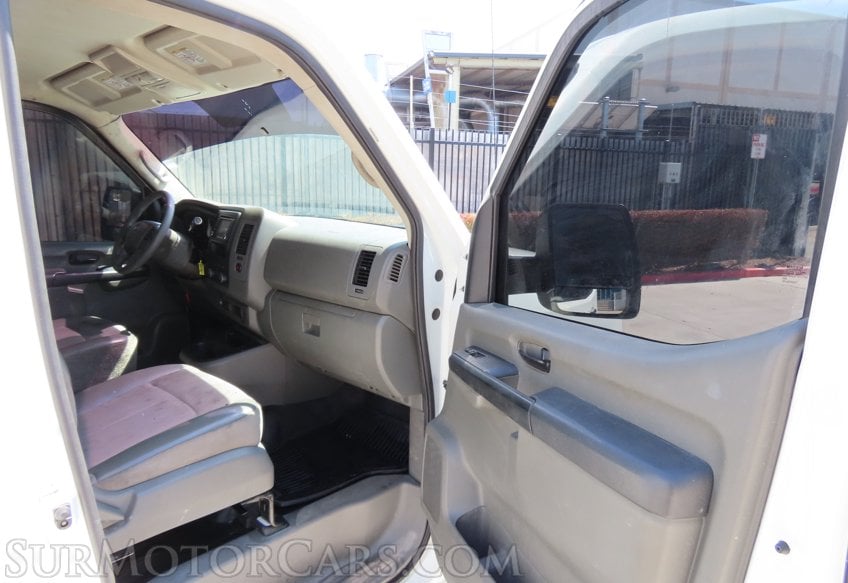 2020 Nissan NV - Image 37