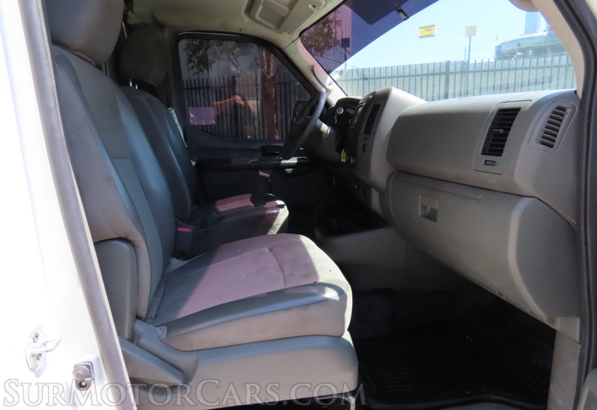 2020 Nissan NV - Image 38