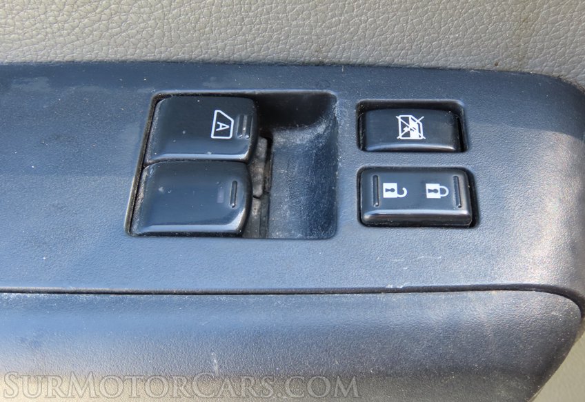 2020 Nissan NV - Image 27