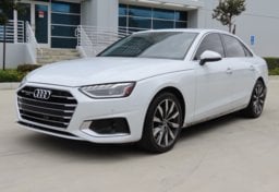 2021 Audi A4 Premium Plus - Image 4