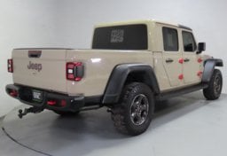 2020 Jeep Gladiator Rubicon - Image 8