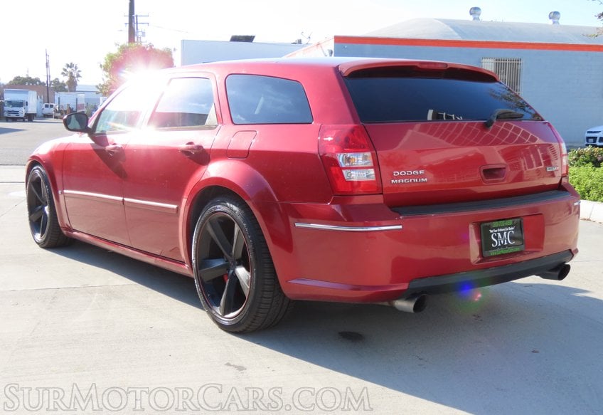 2006 Dodge Magnum SRT-8 - Image 8