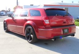2006 Dodge Magnum SRT-8 - Image 8