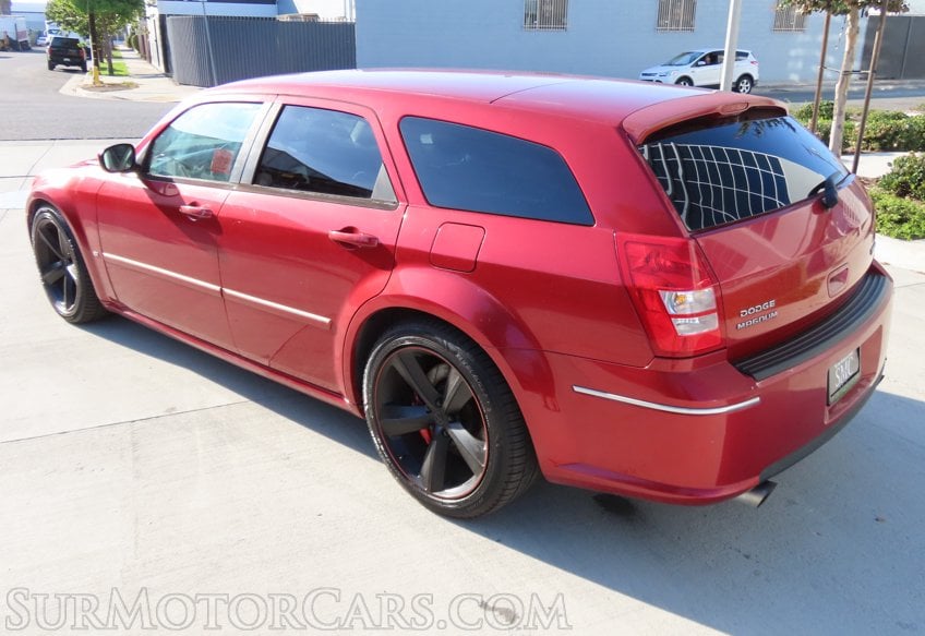 2006 Dodge Magnum SRT-8 - Image 10