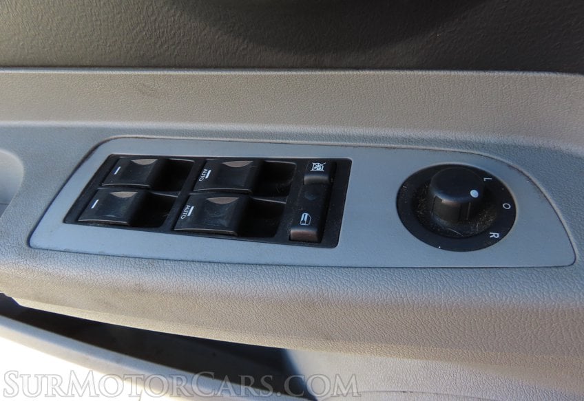 2006 Dodge Magnum SRT-8 - Image 49