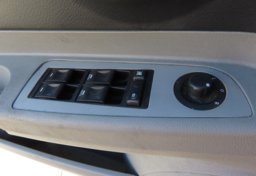 2006 Dodge Magnum SRT-8 - Image 49