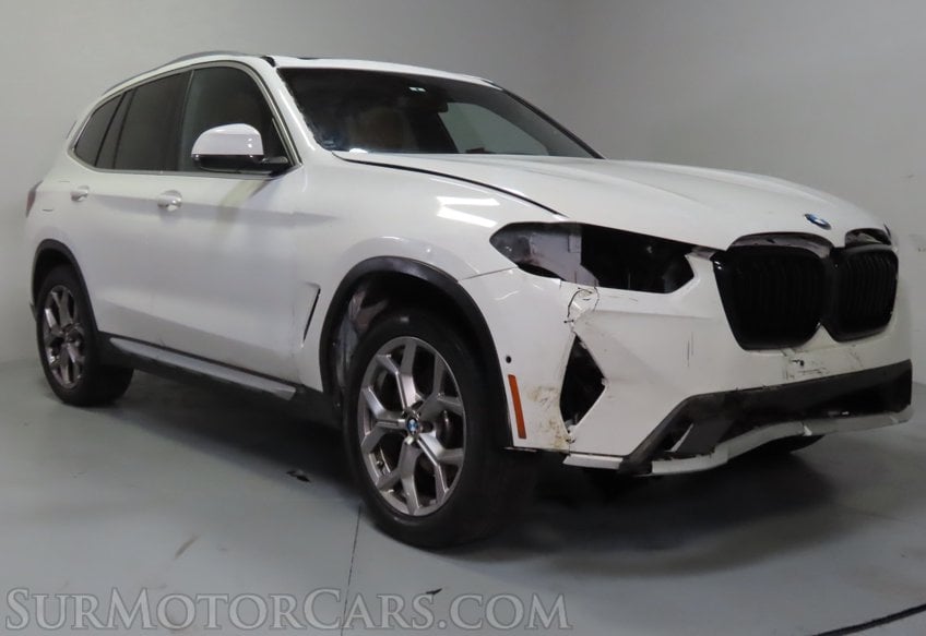 2024 BMW X3  xDrive30i - Image 3