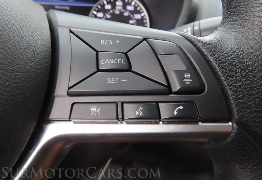 2025 Nissan Sentra SV - Image 25