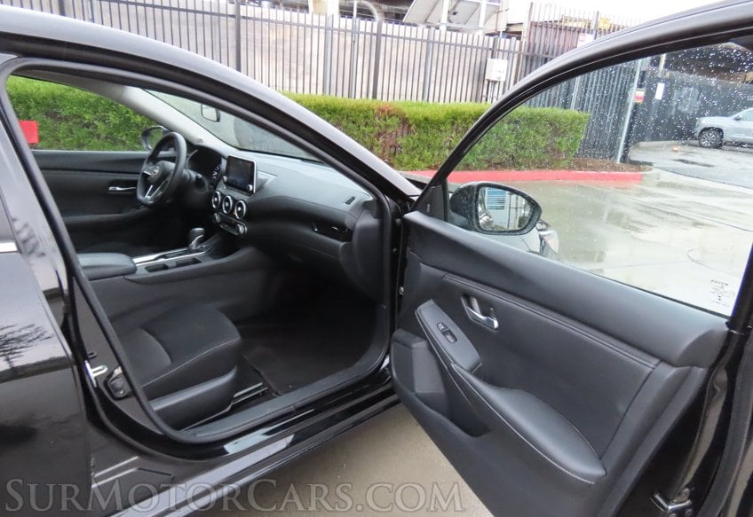 2025 Nissan Sentra SV - Image 48