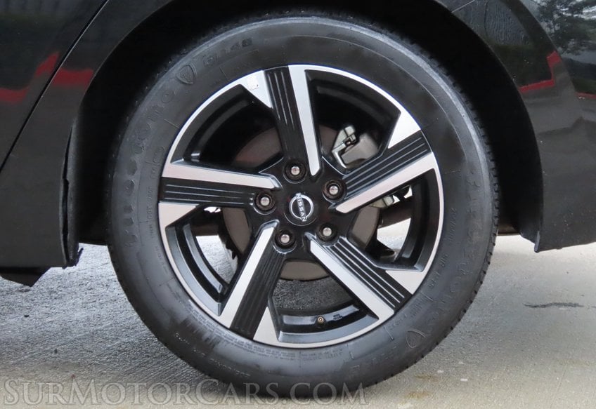 2025 Nissan Sentra SV - Image 38