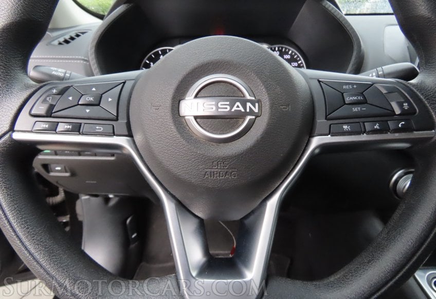 2025 Nissan Sentra SV - Image 27