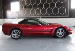 2002 Chevrolet Corvette - Image 14