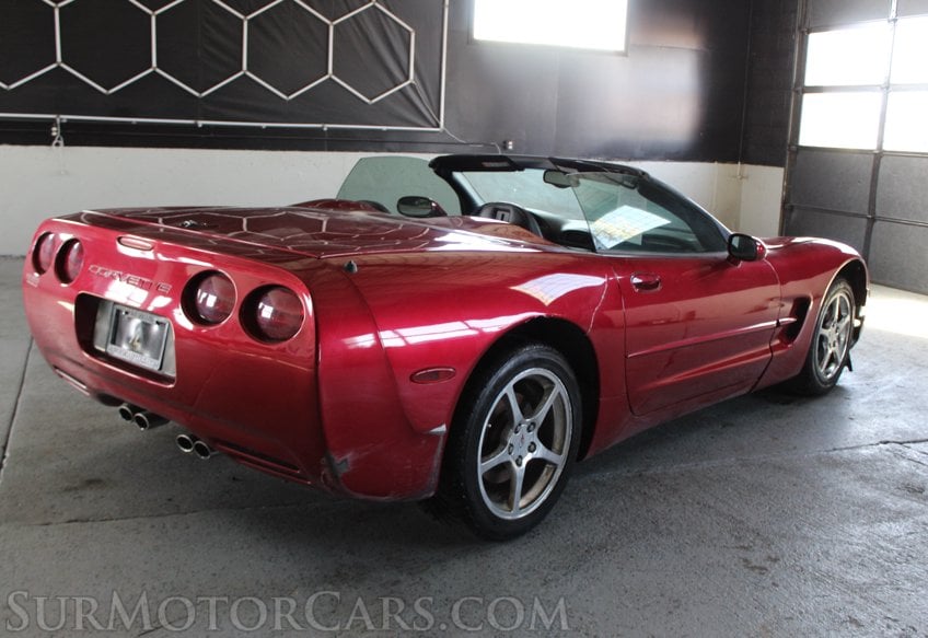 2002 Chevrolet Corvette - Image 12